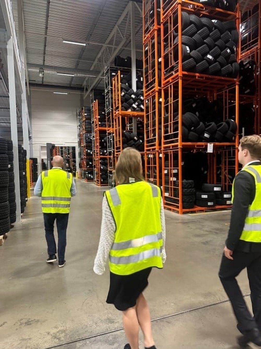 Amalie og Niels p&aring; befaring hos kunden de l&oslash;ser business case for i sommer.